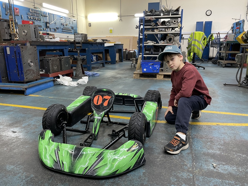 The finished number 07 kart